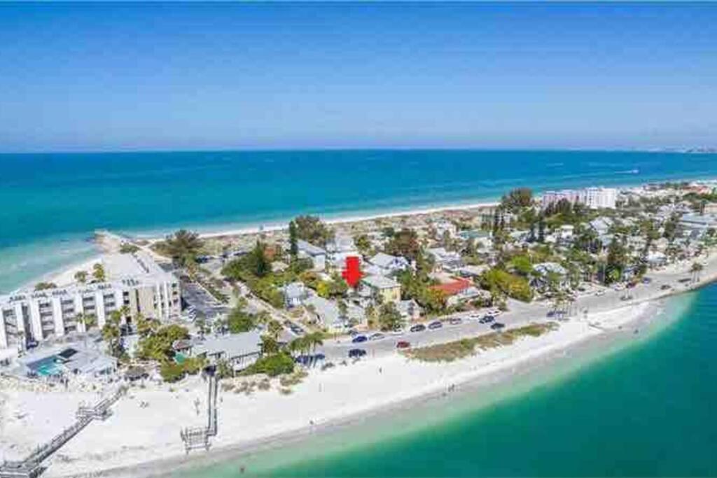 No Ho Yellow Door Bungalow Tampa Ngoại thất bức ảnh